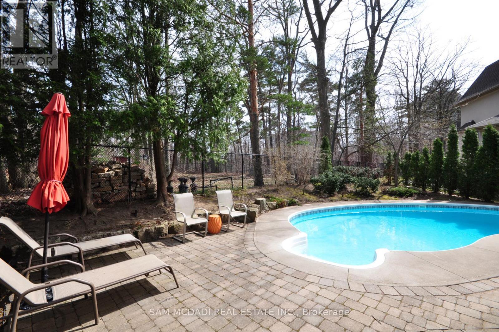 3248 Barchester Court, Mississauga (Erin Mills), Ontario  L5L 5Z1 - Photo 37 - W12395241