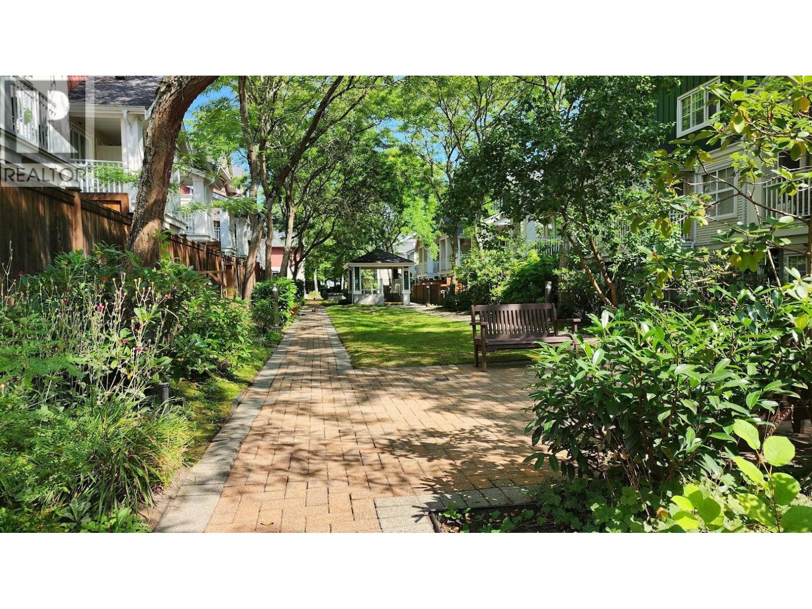 50 123 SEVENTH STREET, New Westminster, British Columbia