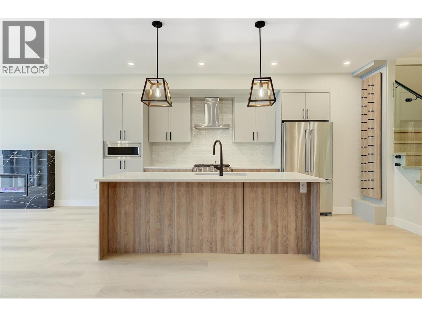 839 Lawson Avenue Unit# 4, Kelowna, British Columbia  V1Y 6S9 - Photo 18 - 10362521