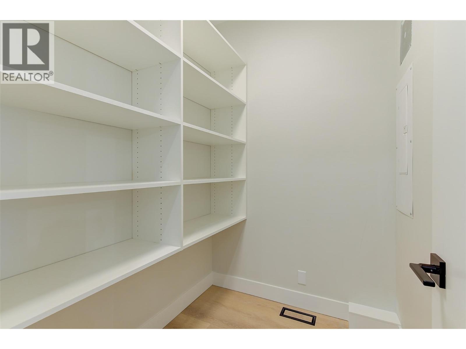 839 Lawson Avenue Unit# 4, Kelowna, British Columbia  V1Y 6S9 - Photo 20 - 10362521
