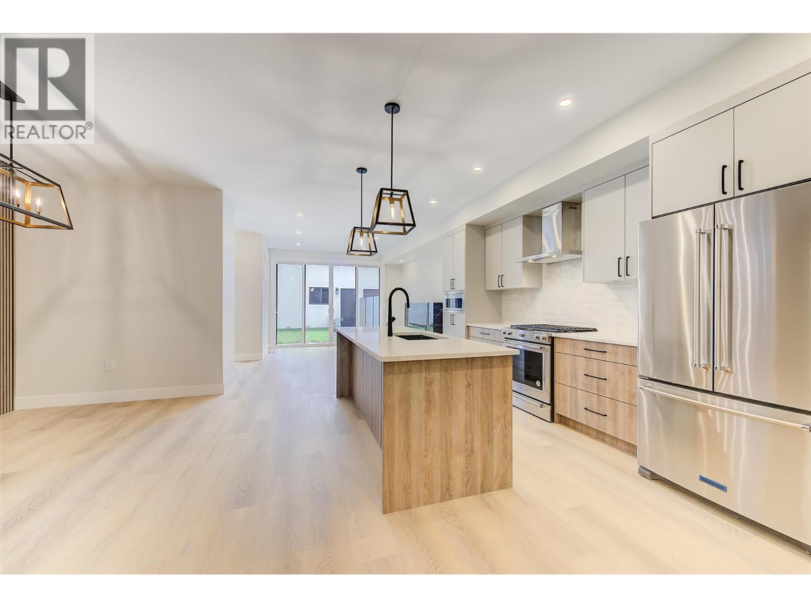 839 Lawson Avenue Unit# 4, Kelowna, British Columbia  V1Y 6S9 - Photo 22 - 10362521