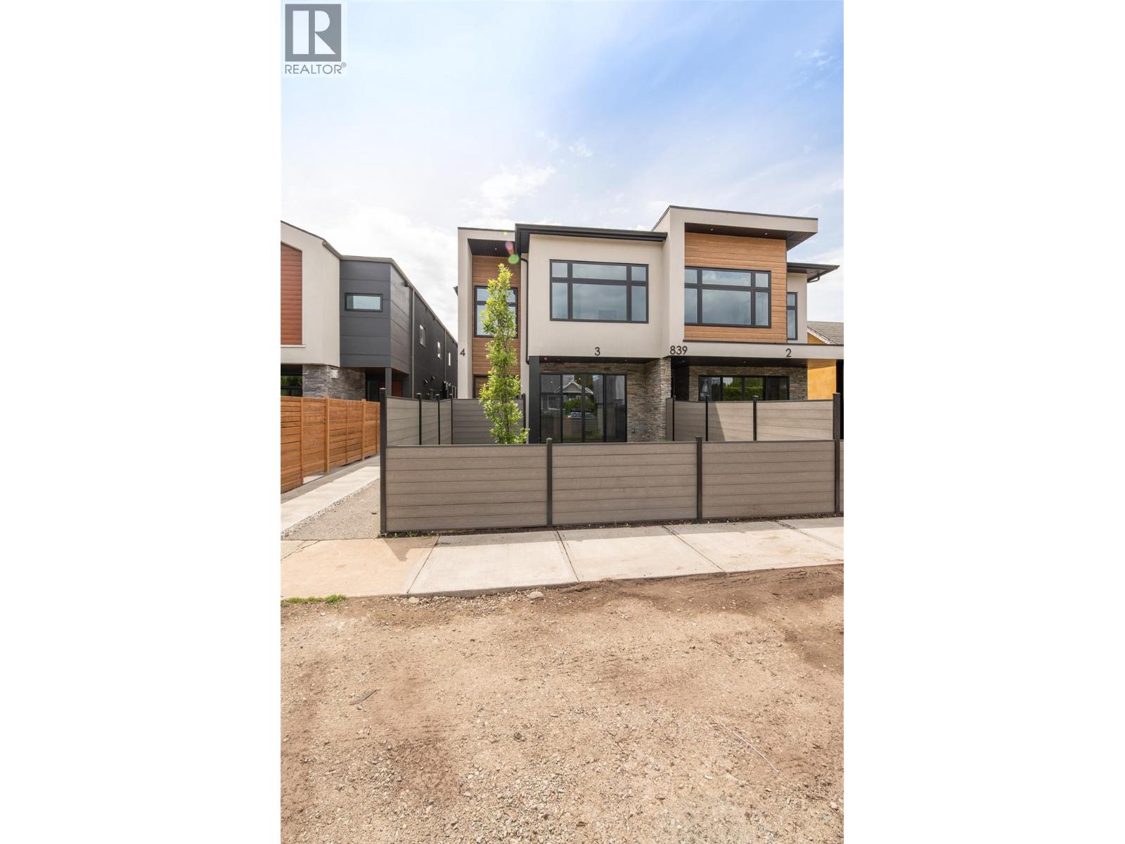 839 Lawson Avenue Unit# 4, Kelowna, British Columbia  V1Y 6S9 - Photo 2 - 10362521