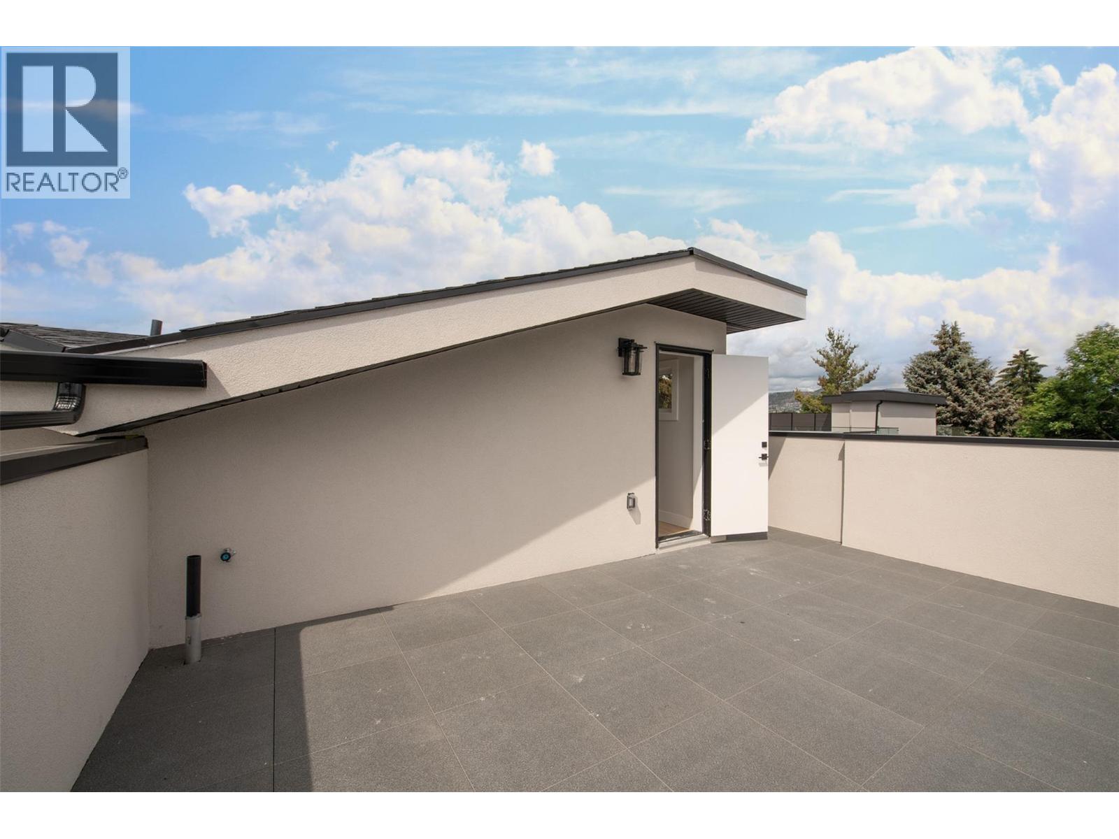 839 Lawson Avenue Unit# 4, Kelowna, British Columbia  V1Y 6S9 - Photo 39 - 10362521