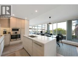 606 777 Herald St Downtown