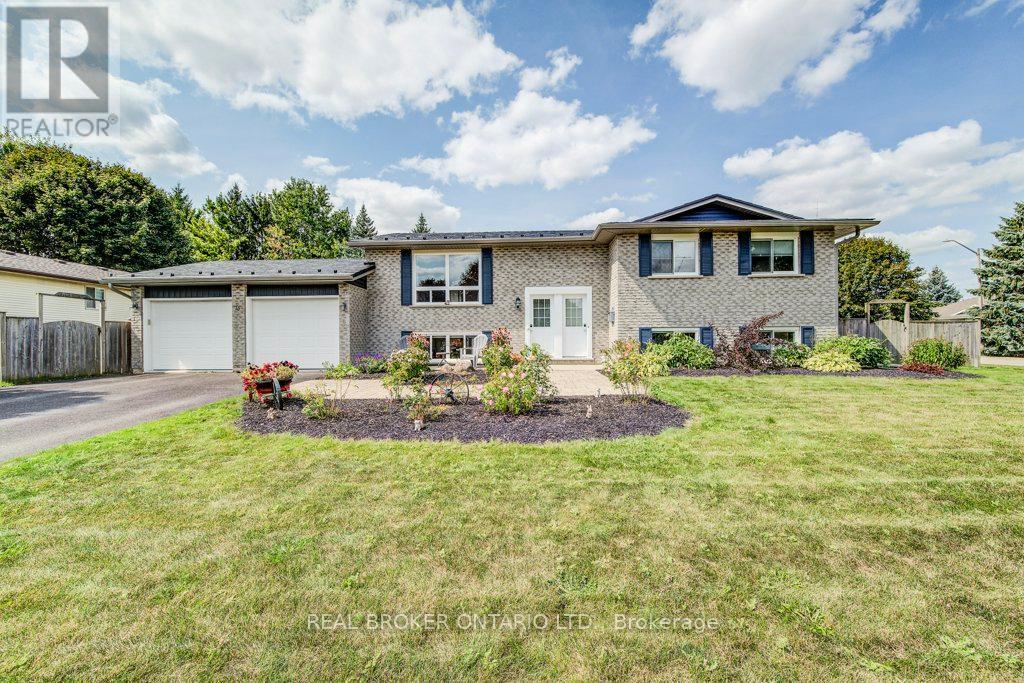 73 Falcon Drive, Woolwich, Ontario  N3B 3H7 - Photo 1 - X12395290