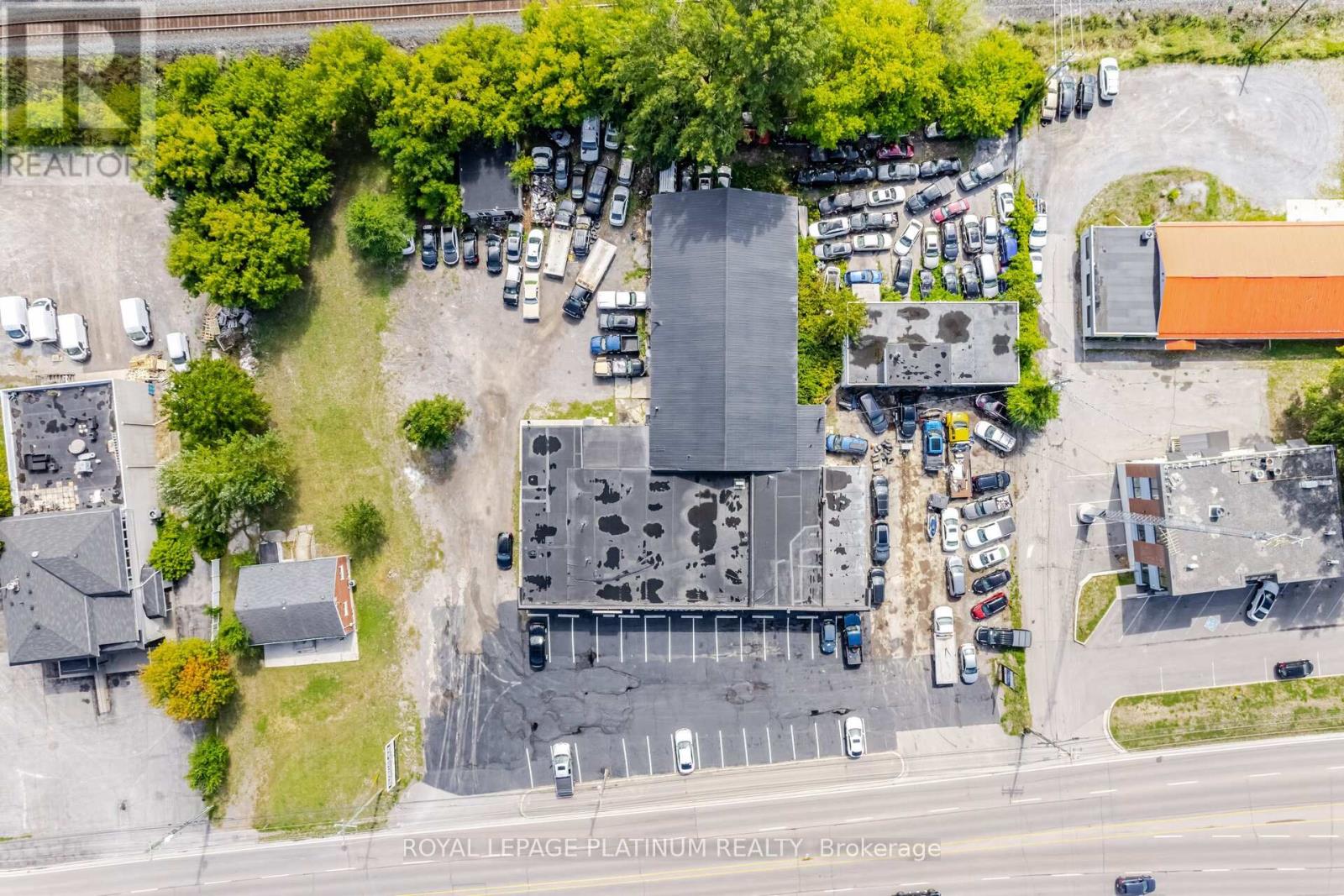 3 - 481 Dundas Street W, Belleville, Ontario  K8P 1B6 - Photo 2 - X12395301