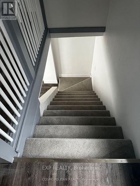 6564 Level Avenue, Niagara Falls, Ontario  L2G 4B7 - Photo 8 - X12395366