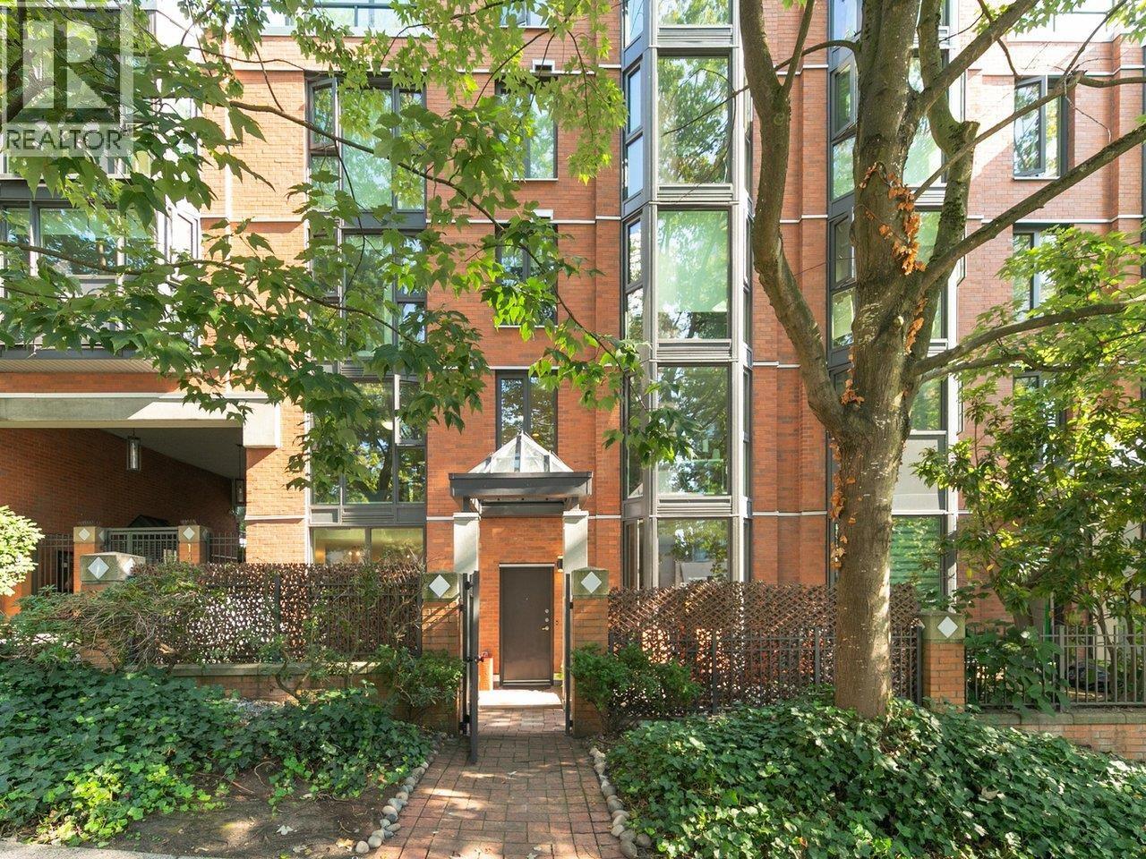 1490 Hornby Street, Vancouver, British Columbia  V6Z 1X3 - Photo 1 - R3046331