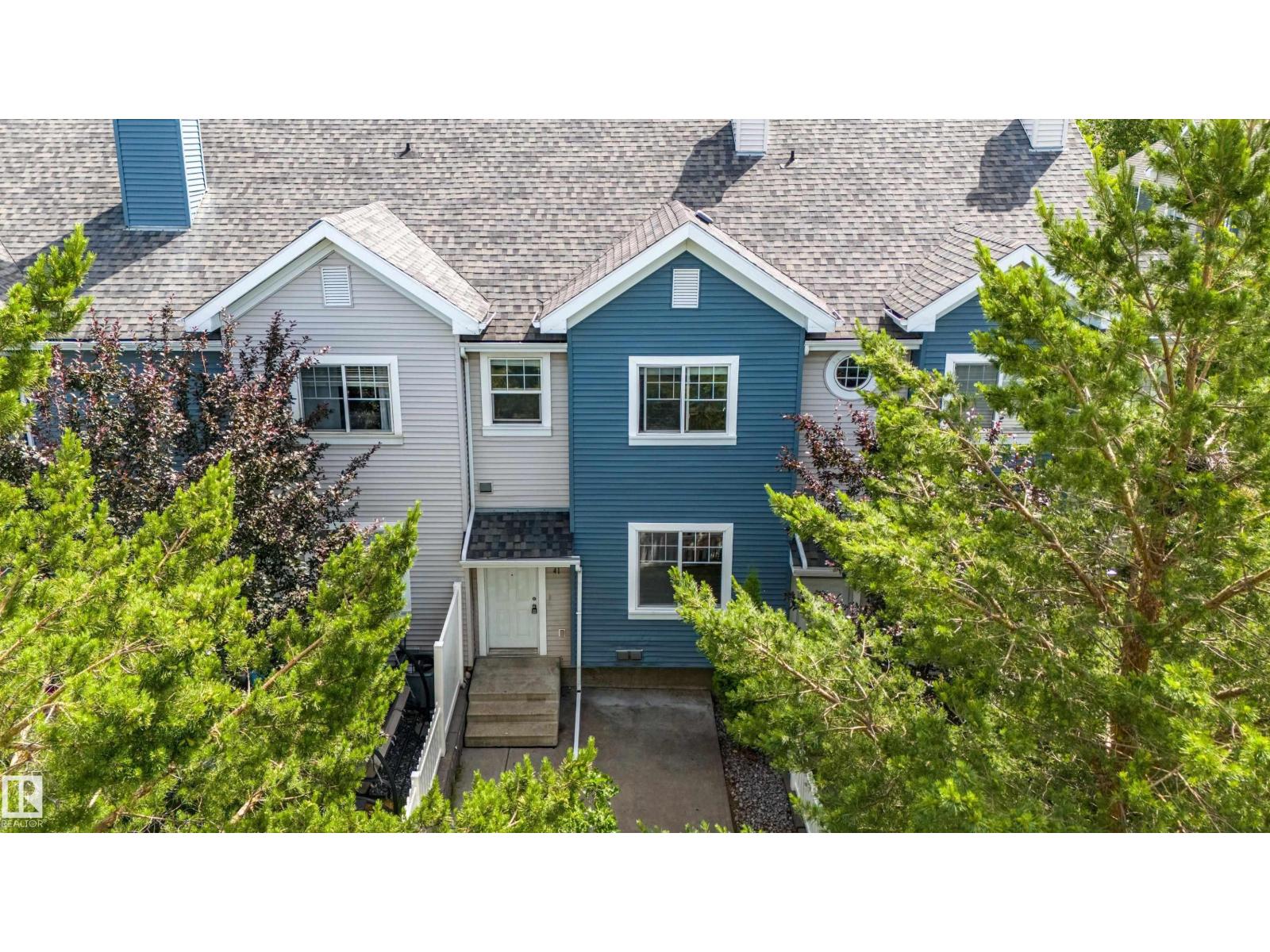 #41 8304 11 AV SW, Edmonton, Alberta