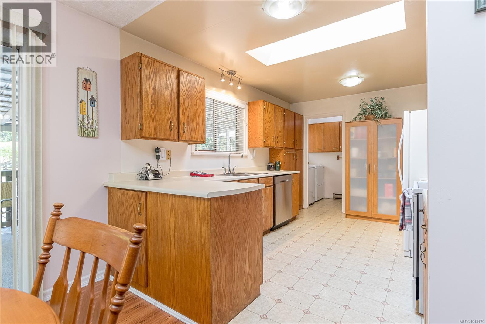 483 Corcan Rd, Qualicum Beach, British Columbia  V9K 2E9 - Photo 5 - 1013170