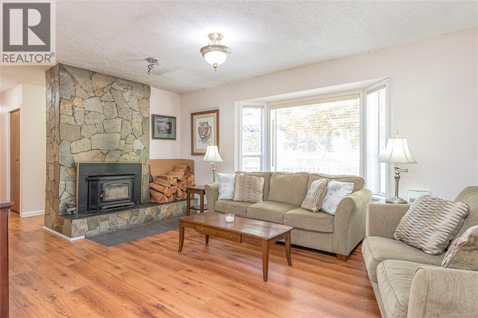 483 Corcan Rd, Qualicum Beach, British Columbia  V9K 2E9 - Photo 3 - 1013170