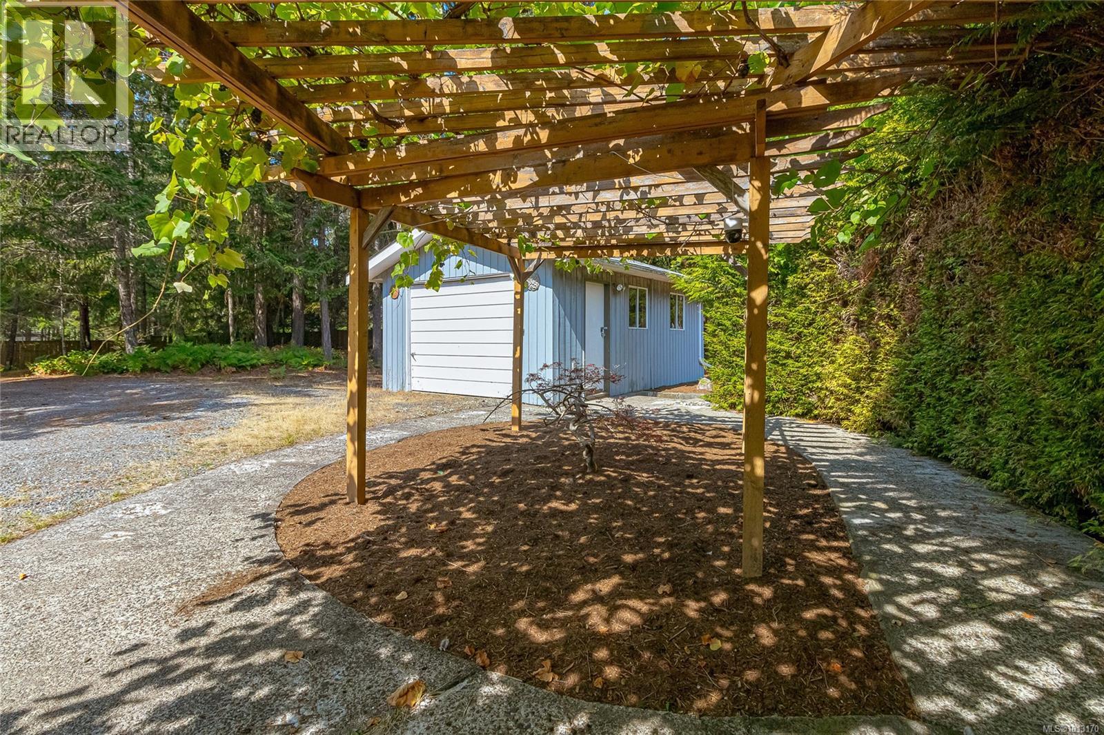 483 Corcan Rd, Qualicum Beach, British Columbia  V9K 2E9 - Photo 14 - 1013170