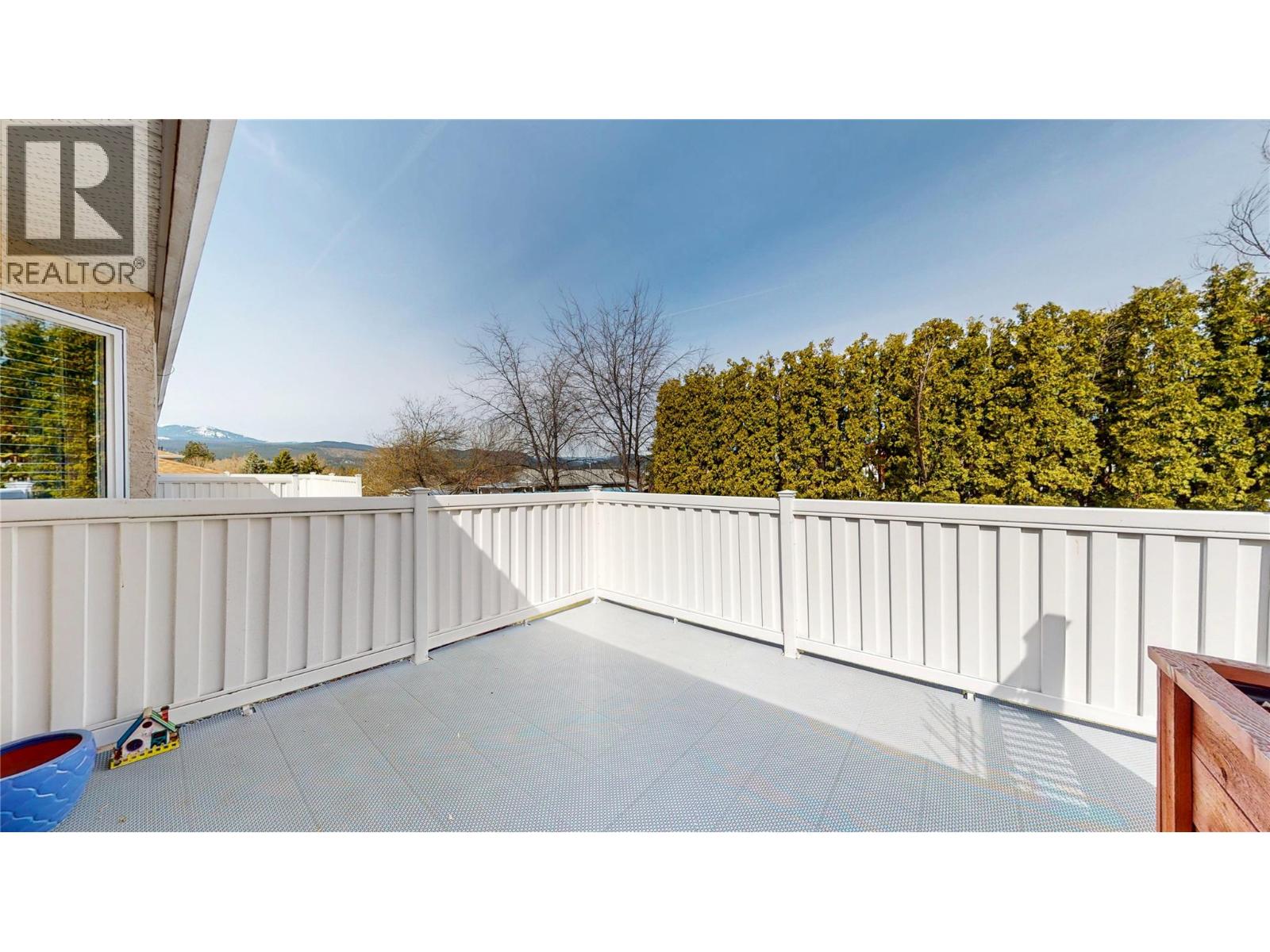 617 27th Avenue S Unit# 5, Cranbrook, British Columbia  V1C 6L1 - Photo 23 - 10362436