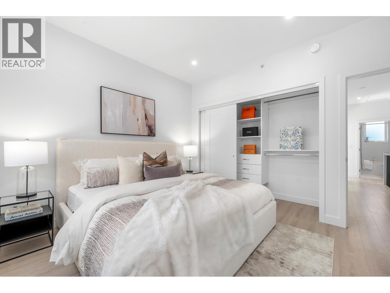 207 7161 17th Avenue, Burnaby, British Columbia  V3N 0K1 - Photo 10 - R3046337