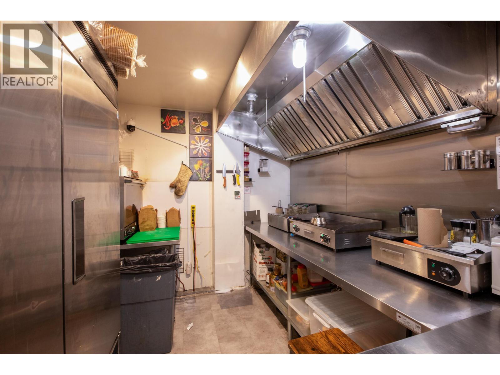 1107 DAVIE STREET, Vancouver, British Columbia