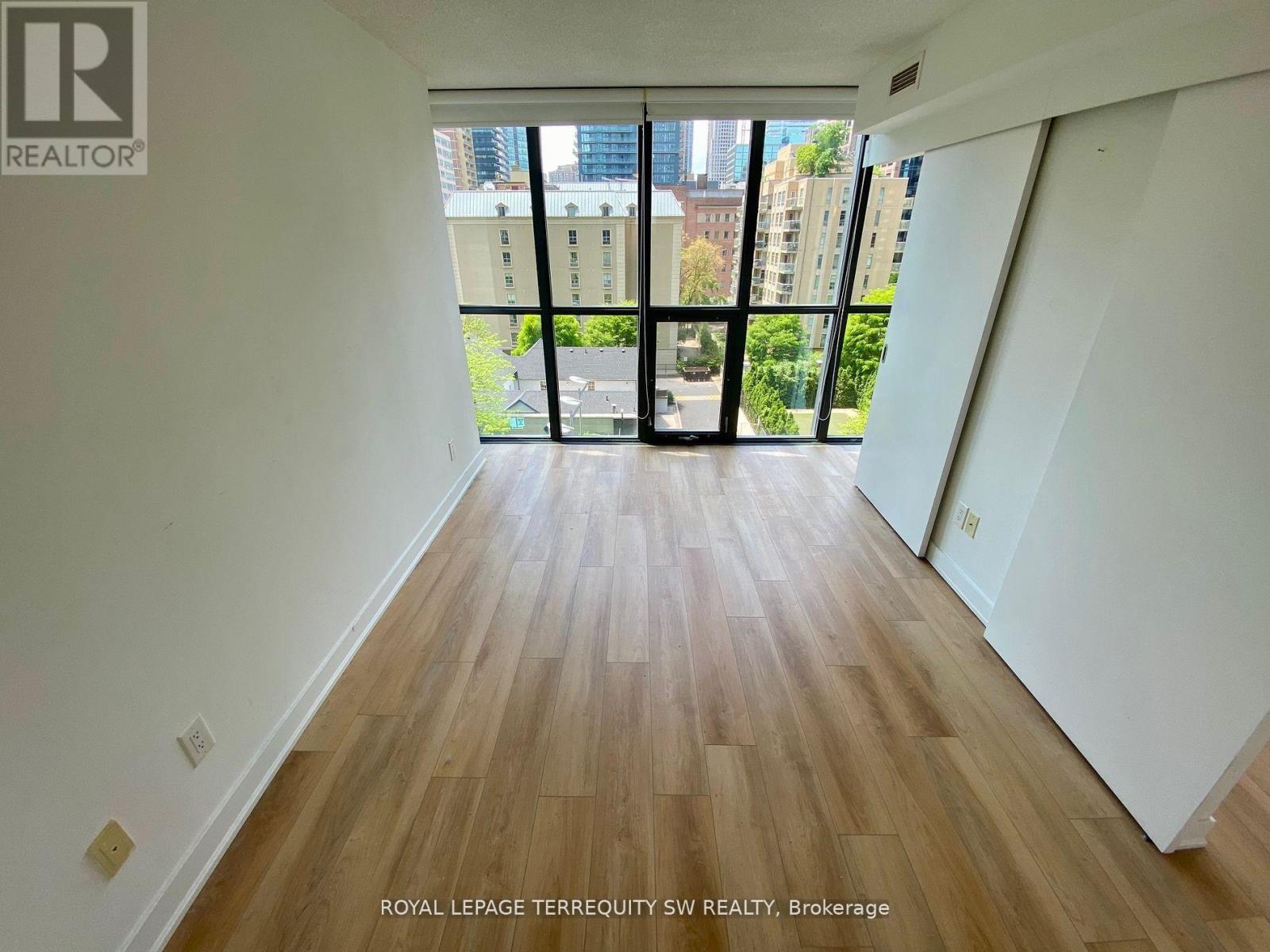 707 - 110 Charles Street E, Toronto, Ontario  M4Y 2W7 - Photo 23 - C12395393