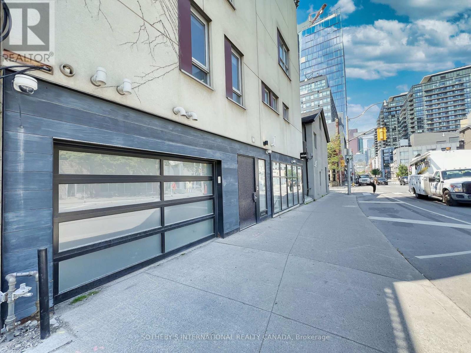79 Berkeley Street, Toronto, Ontario  M5A 2W5 - Photo 4 - C12395330