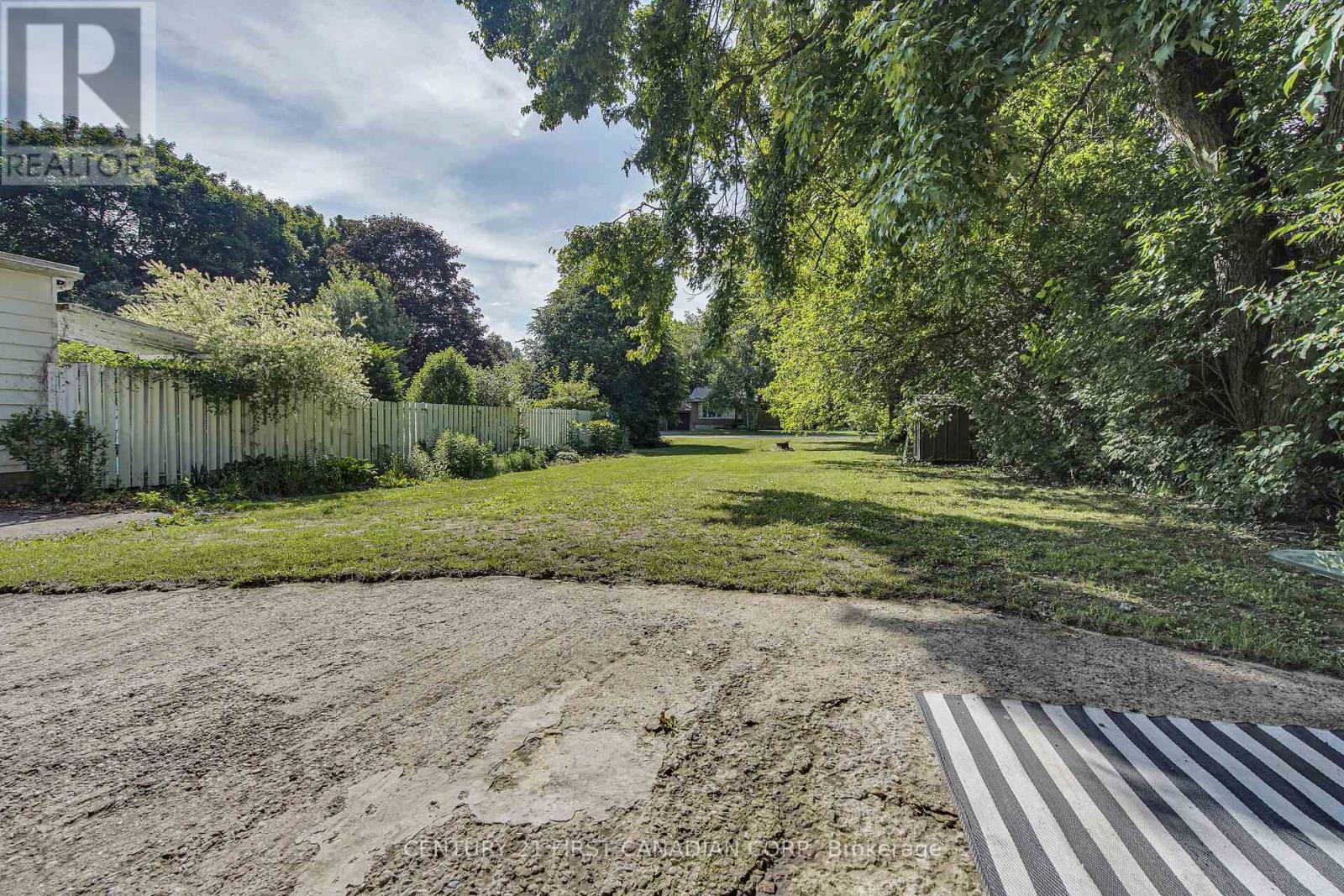 Photo 29 of 44 for 196 Queen Street