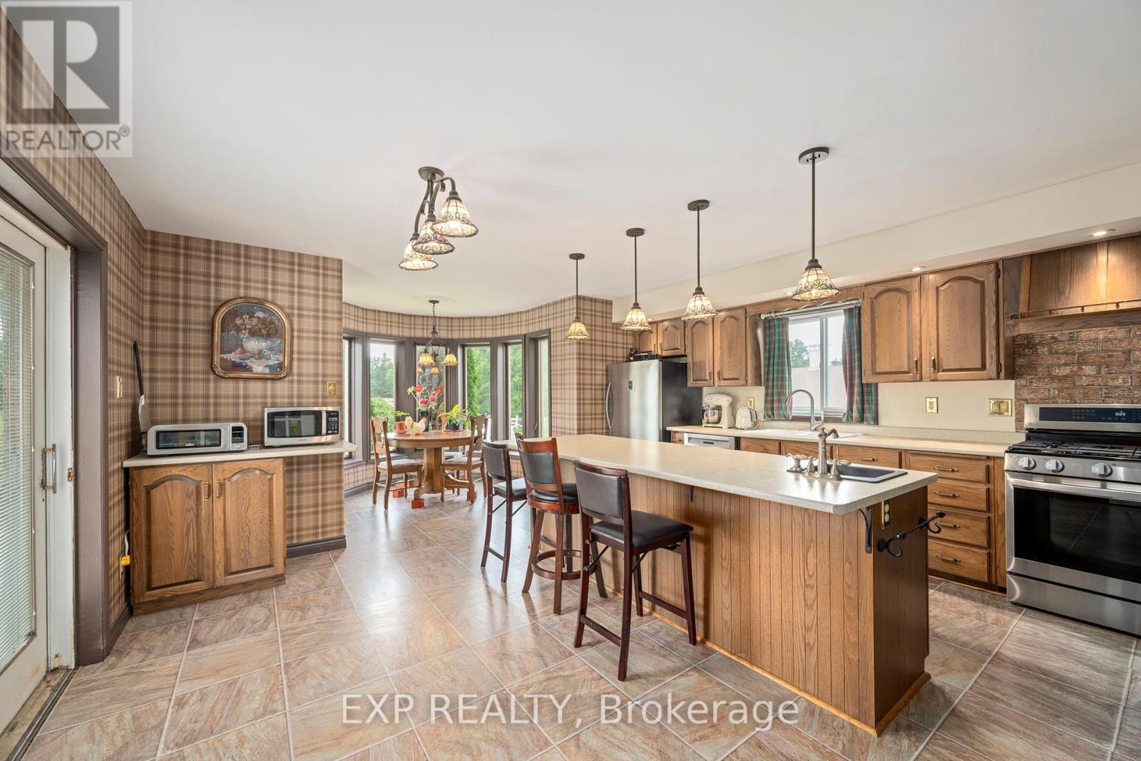 8101 Decker Drive, Middlesex Centre, Ontario  N6P 1P3 - Photo 19 - X12386304