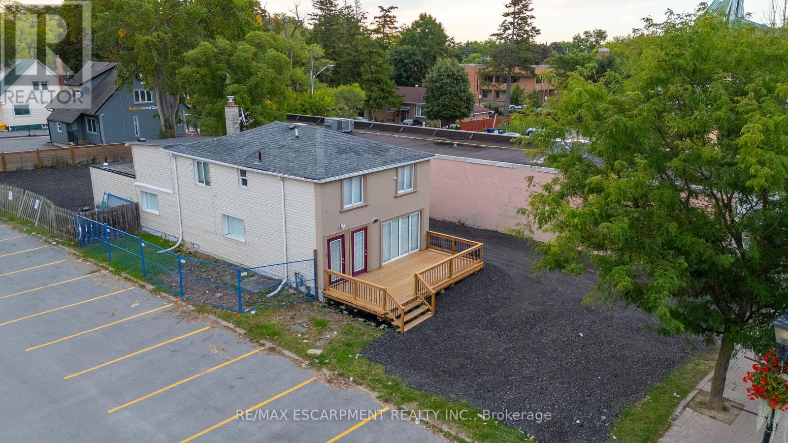 10329 Yonge Street, Richmond Hill (North Richvale), Ontario  L4C 3C1 - Photo 4 - N12283463