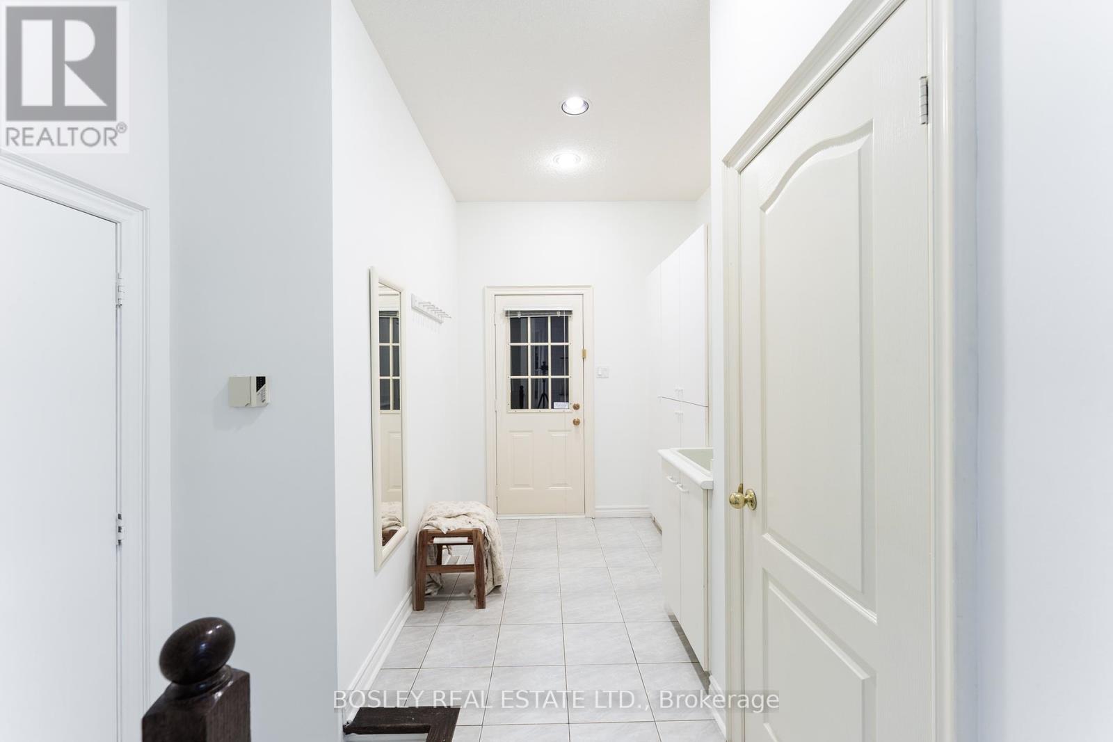 82 Woodstone Avenue, Richmond Hill (Devonsleigh), Ontario  L4S 1G8 - Photo 36 - N12392906