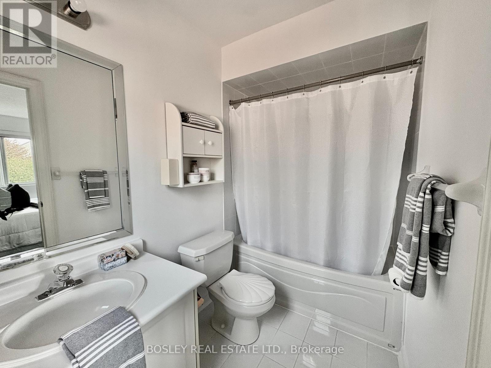 82 Woodstone Avenue, Richmond Hill (Devonsleigh), Ontario  L4S 1G8 - Photo 31 - N12392906