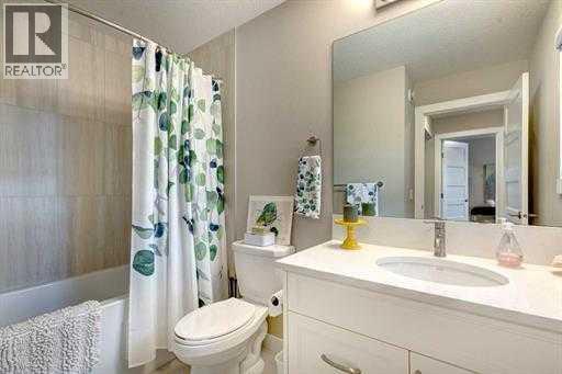 144 Cranbrook Gardens Se, Calgary, Alberta  T3M 3K6 - Photo 21 - A2243562