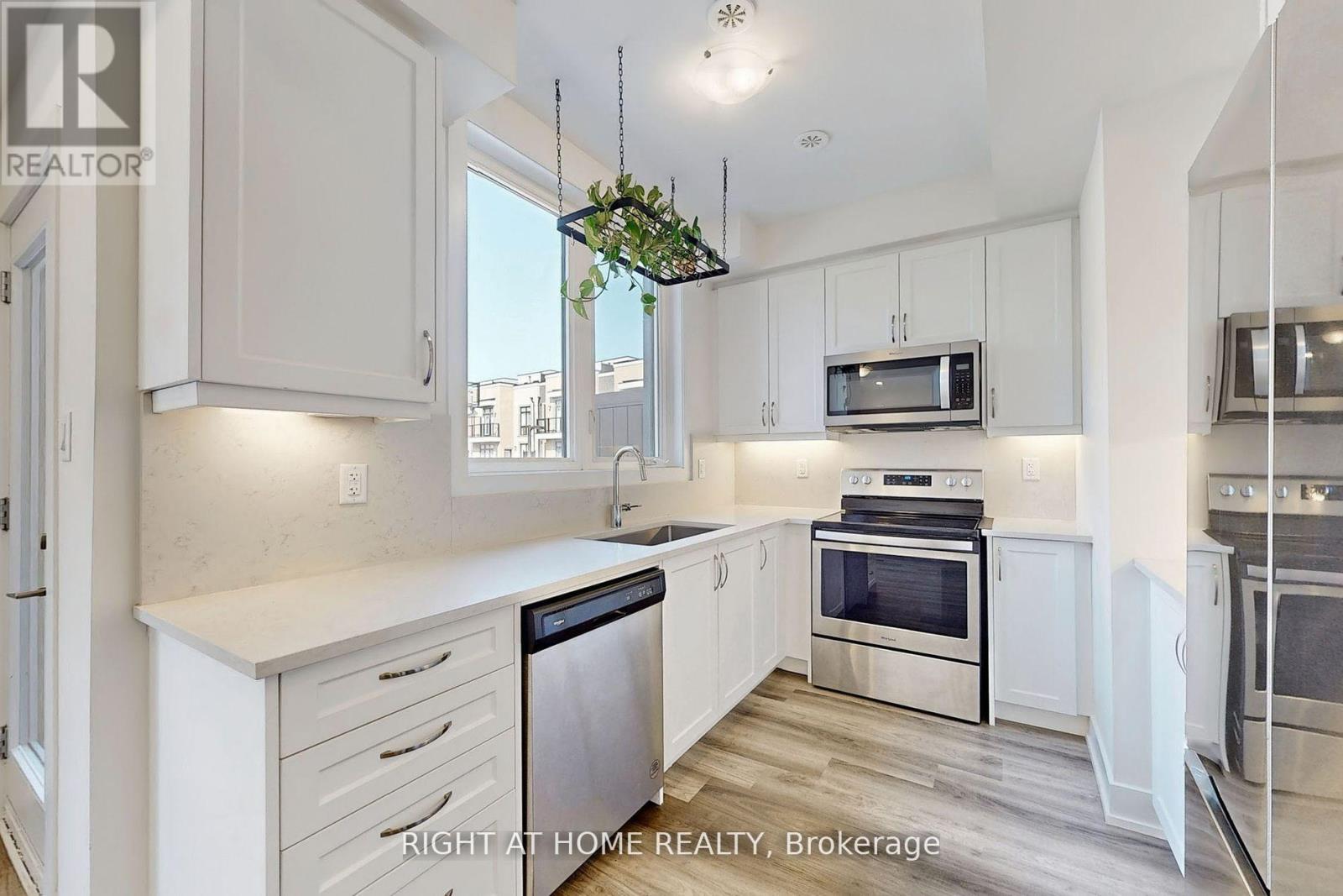 Th7 - 9 Phelps Lane, Richmond Hill, Ontario  L4E 1J4 - Photo 25 - N12395394