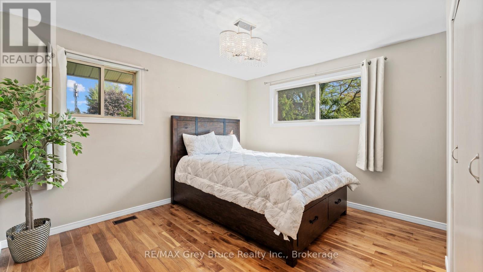 161 1st Avenue N, Arran-Elderslie, Ontario  N0H 2N0 - Photo 27 - X12394346