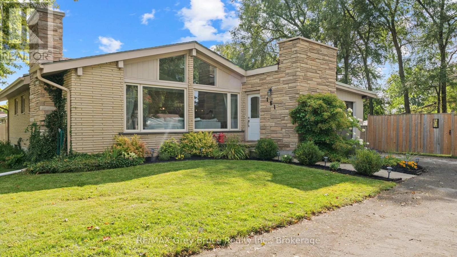 161 1st Avenue N, Arran-Elderslie, Ontario  N0H 2N0 - Photo 48 - X12394346
