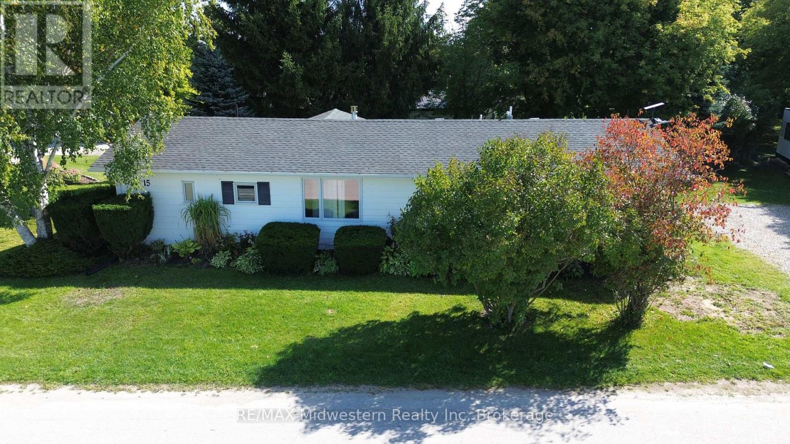 15 - 450 Tremaine Avenue E, North Perth, Ontario  N4W 3G9 - Photo 1 - X12395161