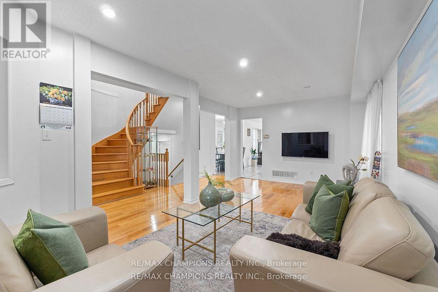 Property at 30 LARKSPUR ROAD image 4