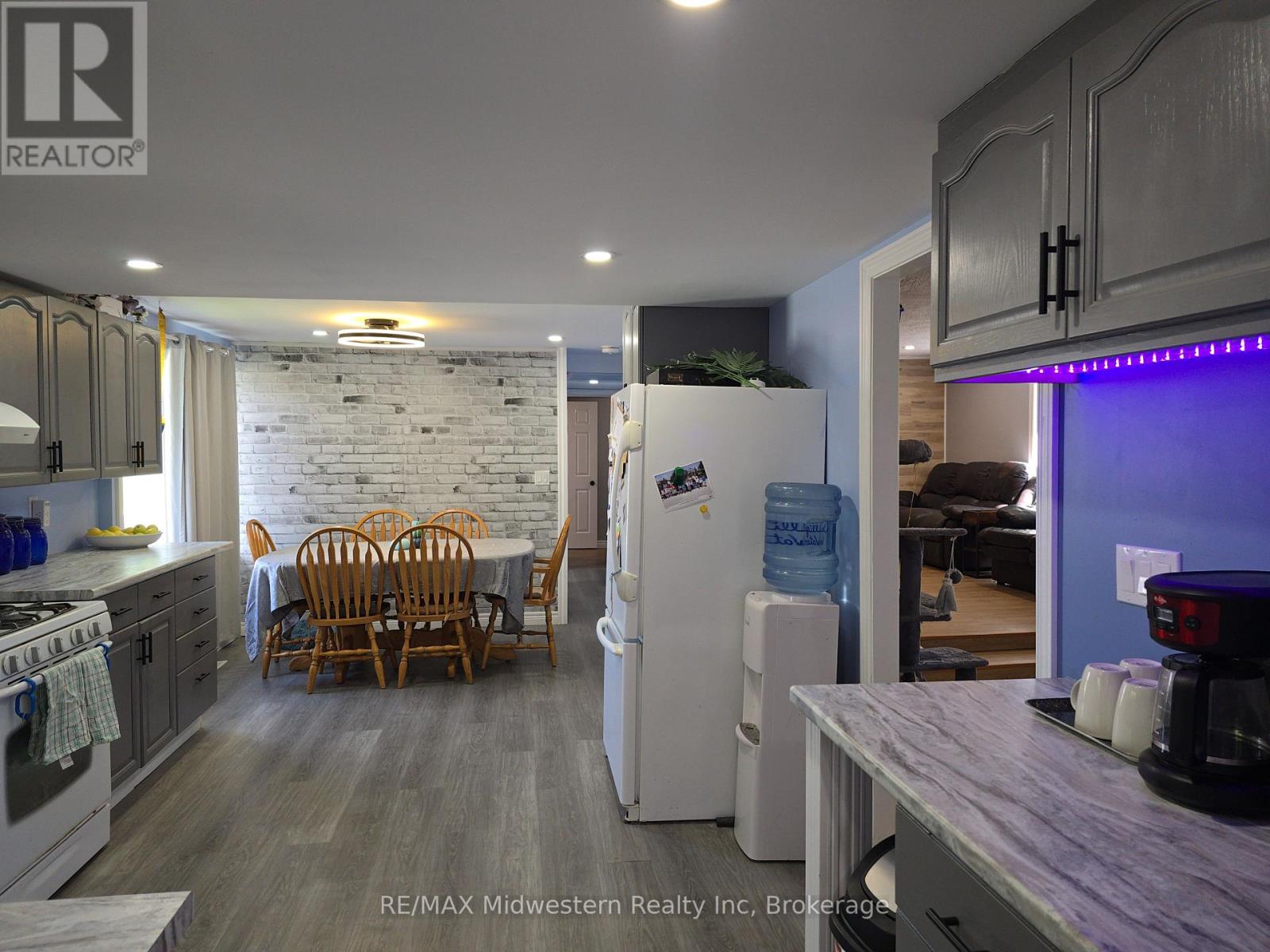 15 - 450 Tremaine Avenue E, North Perth, Ontario  N4W 3G9 - Photo 3 - X12395161