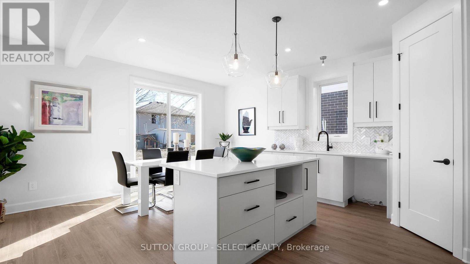 44 Lucas Road, St. Thomas, Ontario  N5R 0M1 - Photo 8 - X12395414