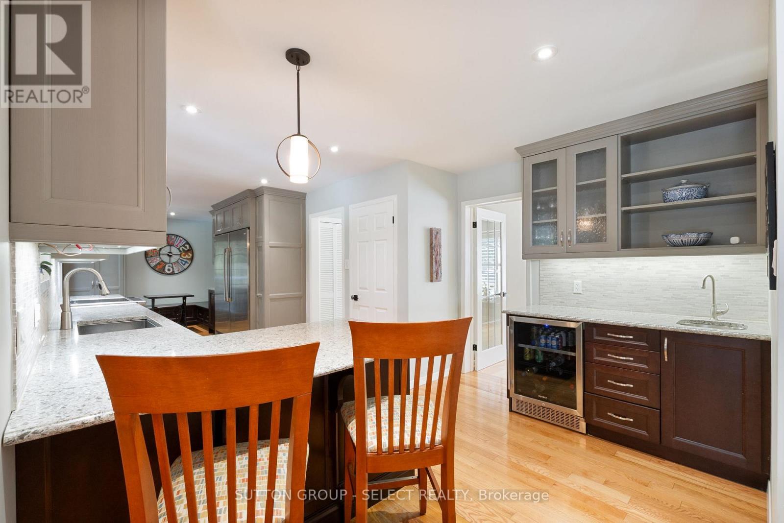 47 Shavian Boulevard, London North, Ontario  N6G 2P1 - Photo 14 - X12395503