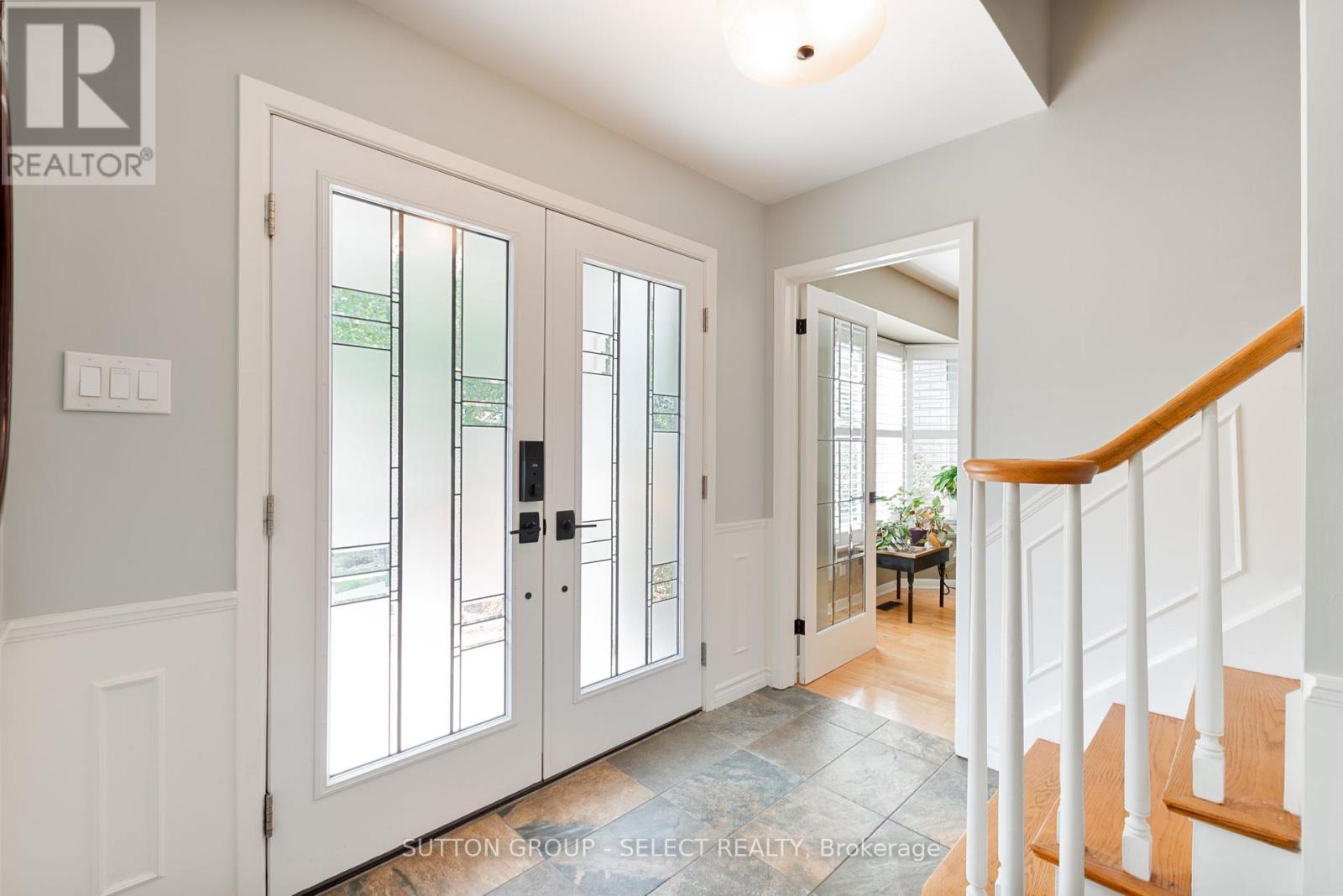 47 Shavian Boulevard, London North, Ontario  N6G 2P1 - Photo 4 - X12395503