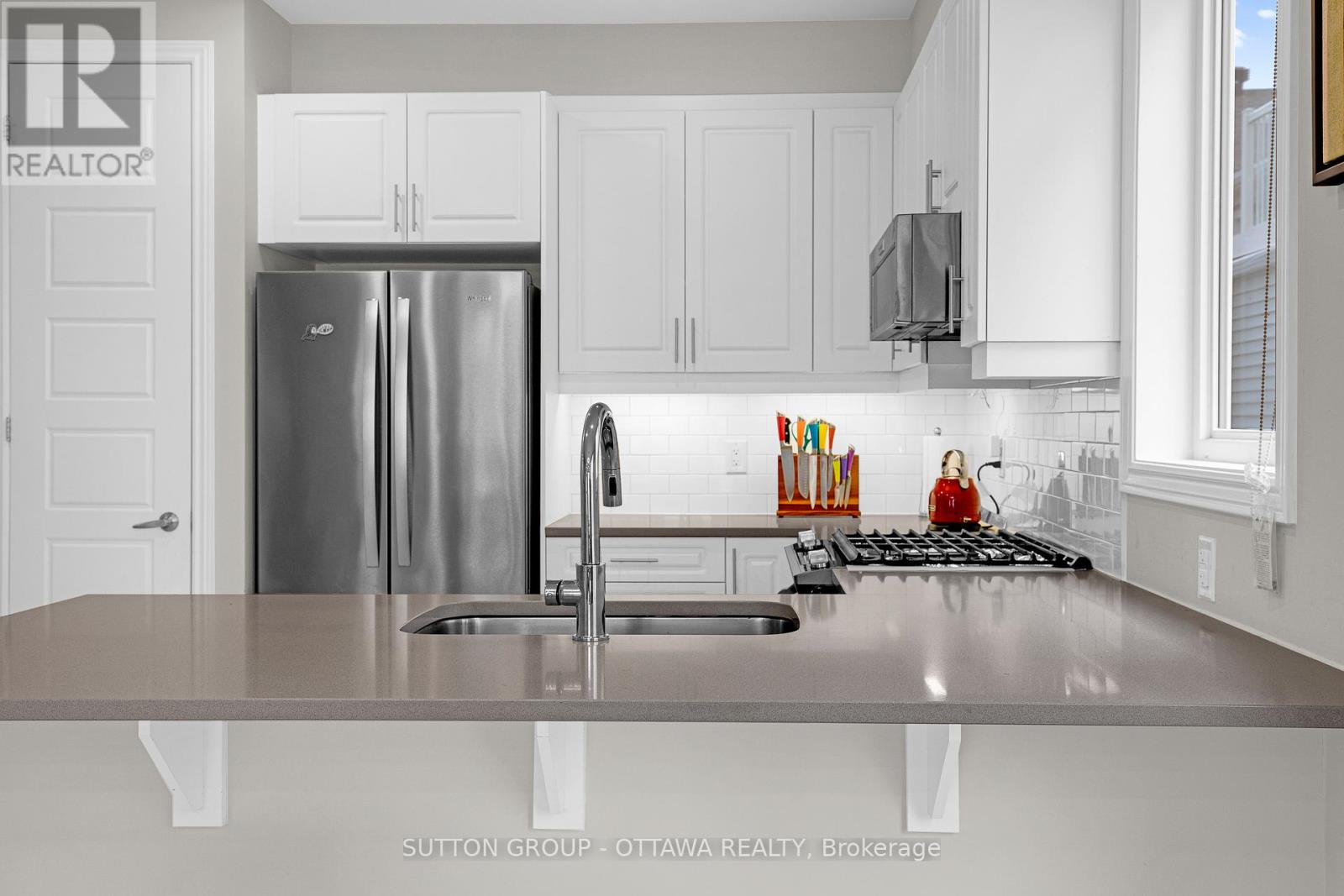1082 Chapman Mills Drive, Ottawa, Ontario  K2J 6P5 - Photo 12 - X12395386