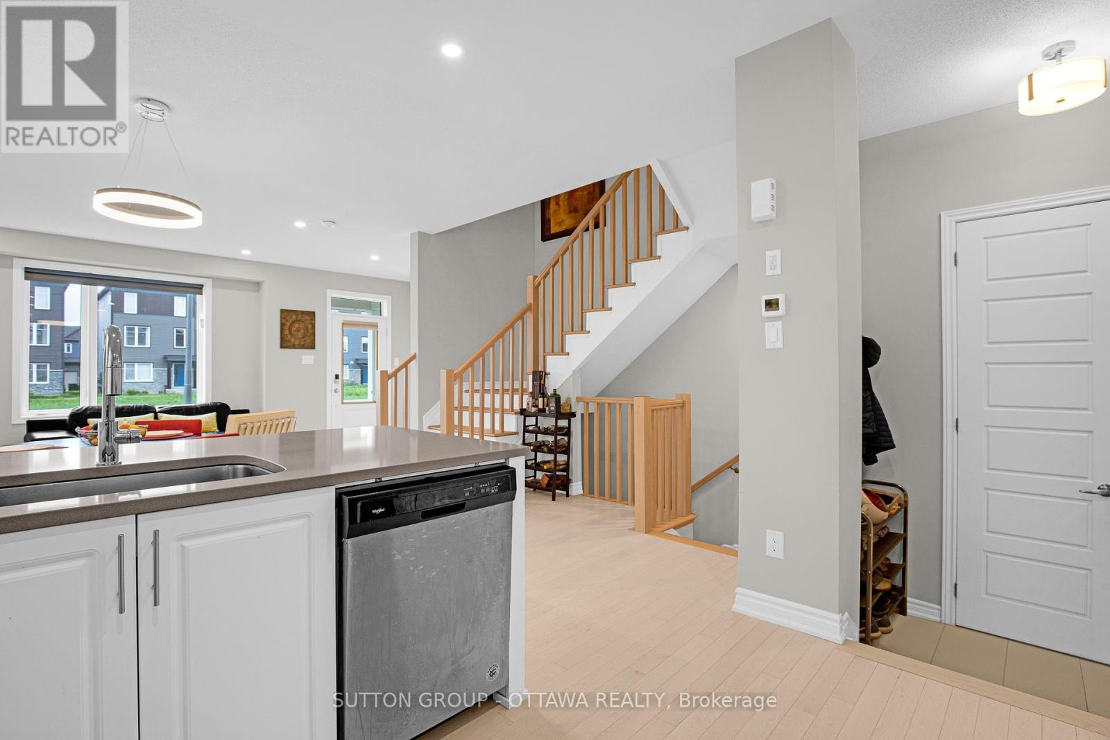 1082 Chapman Mills Drive, Ottawa, Ontario  K2J 6P5 - Photo 13 - X12395386