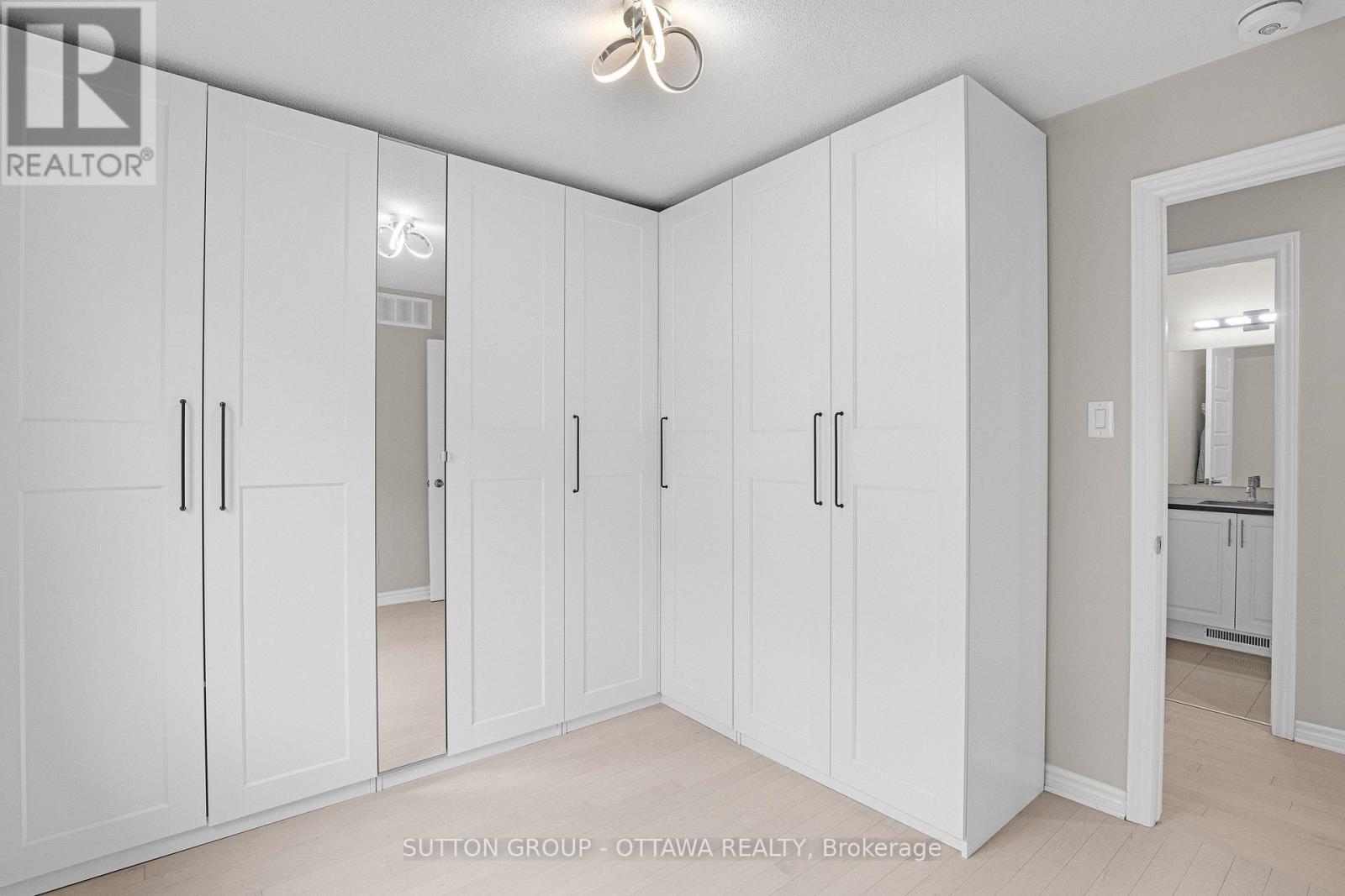 1082 Chapman Mills Drive, Ottawa, Ontario  K2J 6P5 - Photo 21 - X12395386