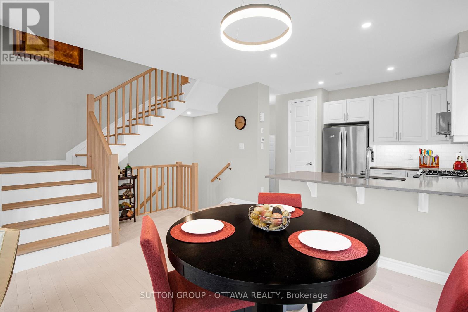 1082 Chapman Mills Drive, Ottawa, Ontario  K2J 6P5 - Photo 8 - X12395386