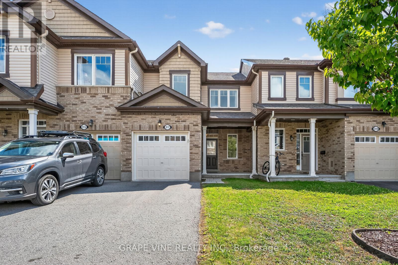 317 SONG SPARROW STREET, Ottawa, Ontario