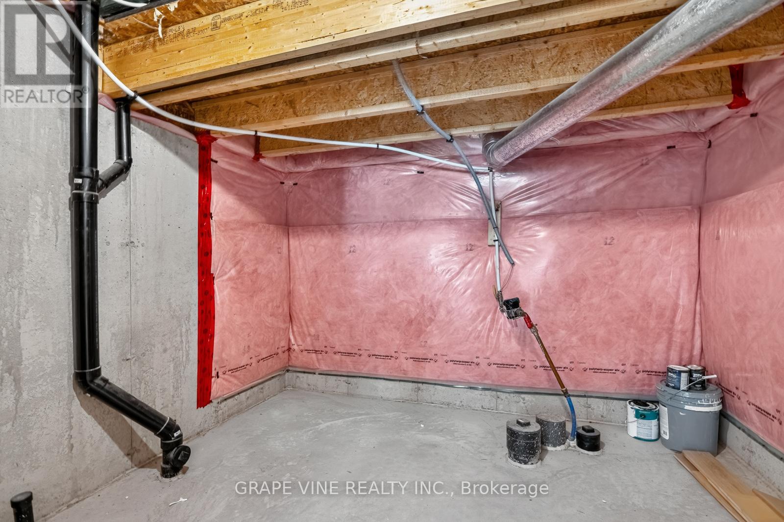 317 Song Sparrow Street, Ottawa, Ontario  K2J 0T5 - Photo 30 - X12395504