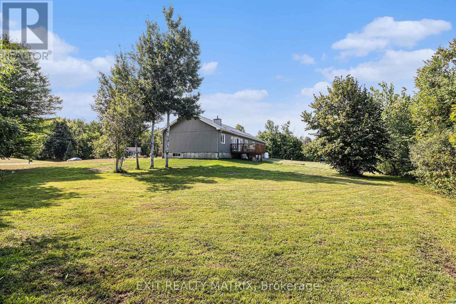 1991 Thibault Court, North Dundas, Ontario  K0C 1H0 - Photo 38 - X12395513