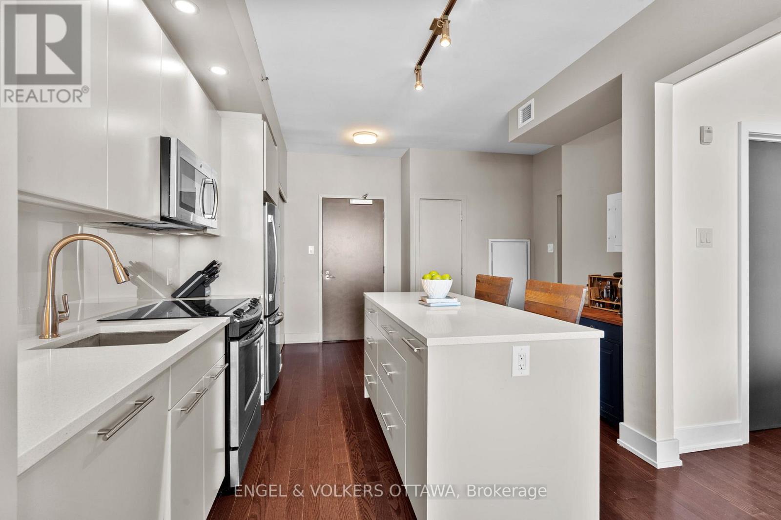 708 - 88 Richmond Road, Ottawa, Ontario  K1Z 0B1 - Photo 10 - X12395516