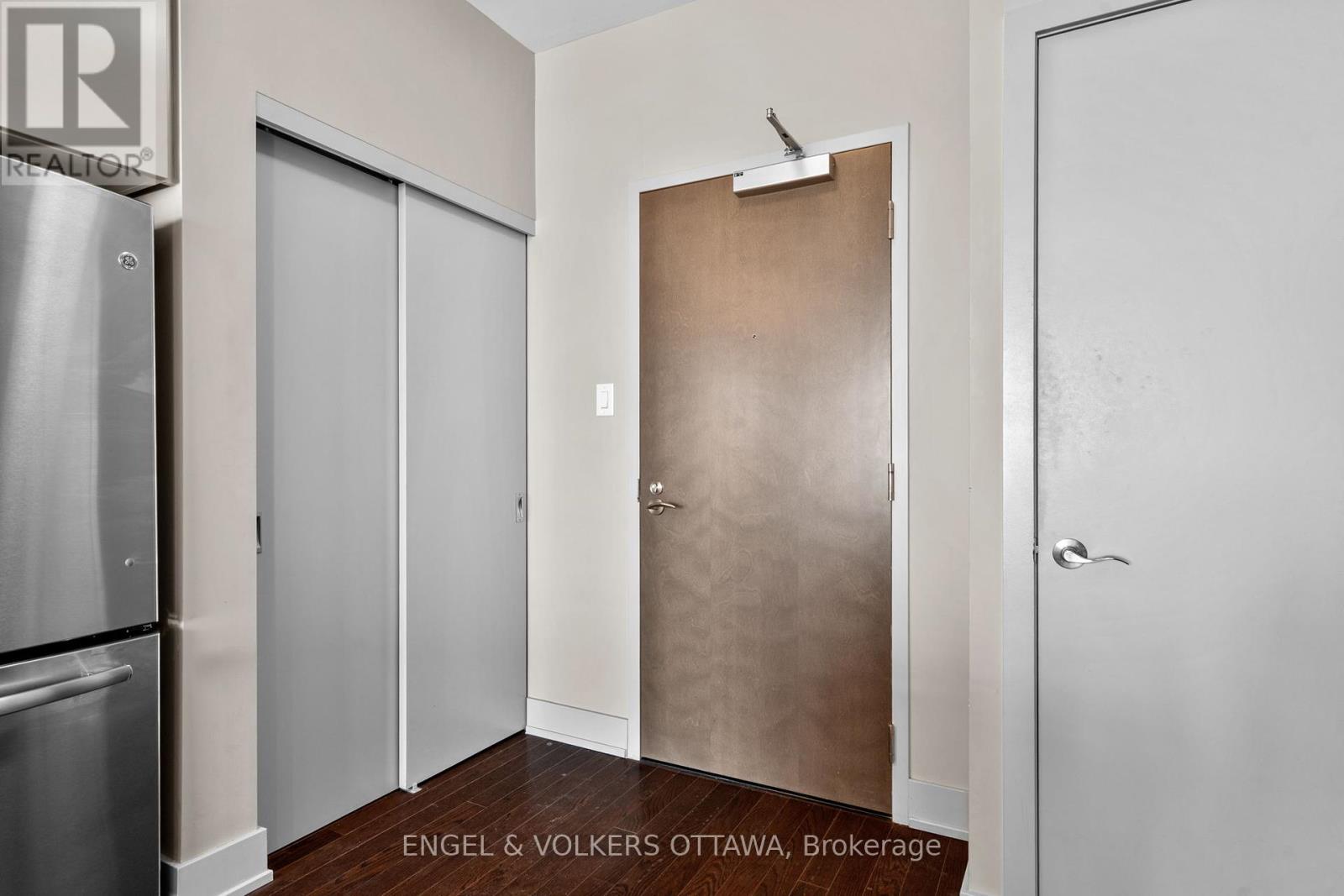 708 - 88 Richmond Road, Ottawa, Ontario  K1Z 0B1 - Photo 5 - X12395516