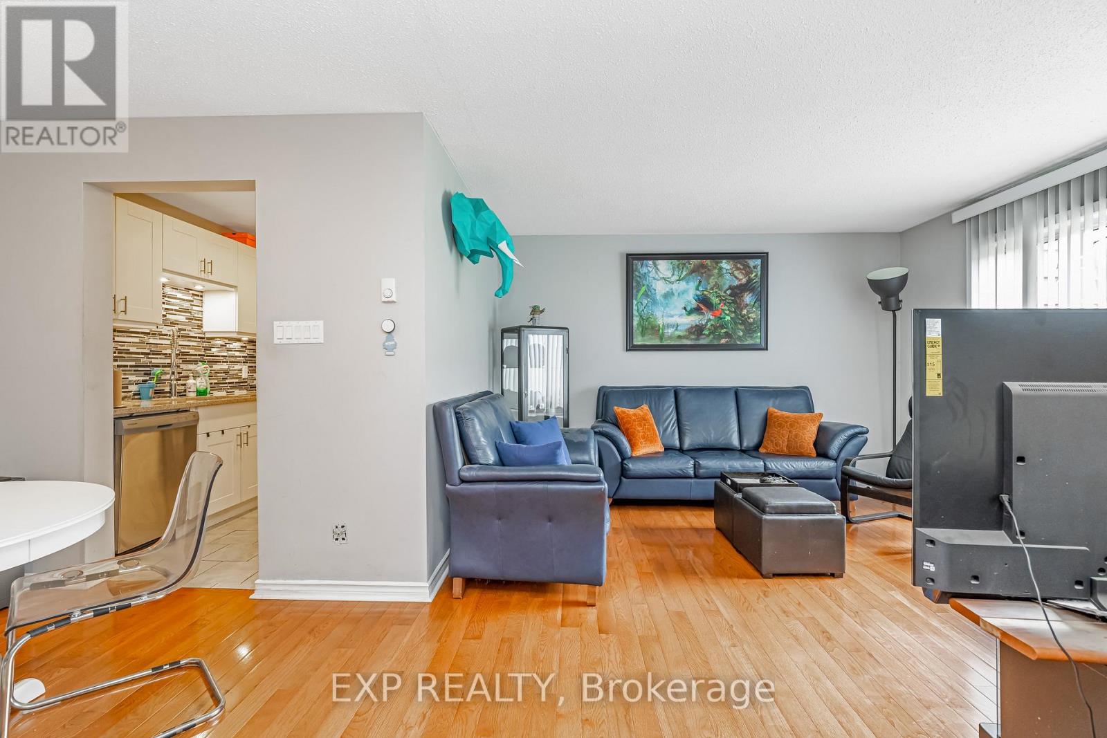 12 - 2610 Draper Avenue, Ottawa, Ontario  K2H 8X8 - Photo 5 - X12395525