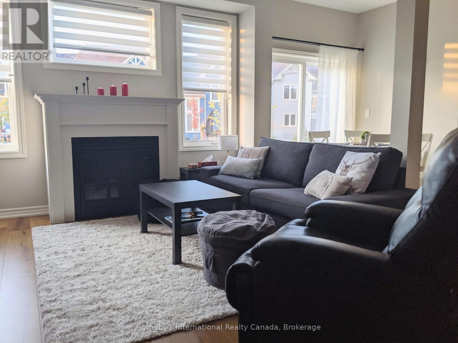 23 Gregory Avenue, Collingwood, Ontario  L9Y 0Z5 - Photo 4 - S12395398