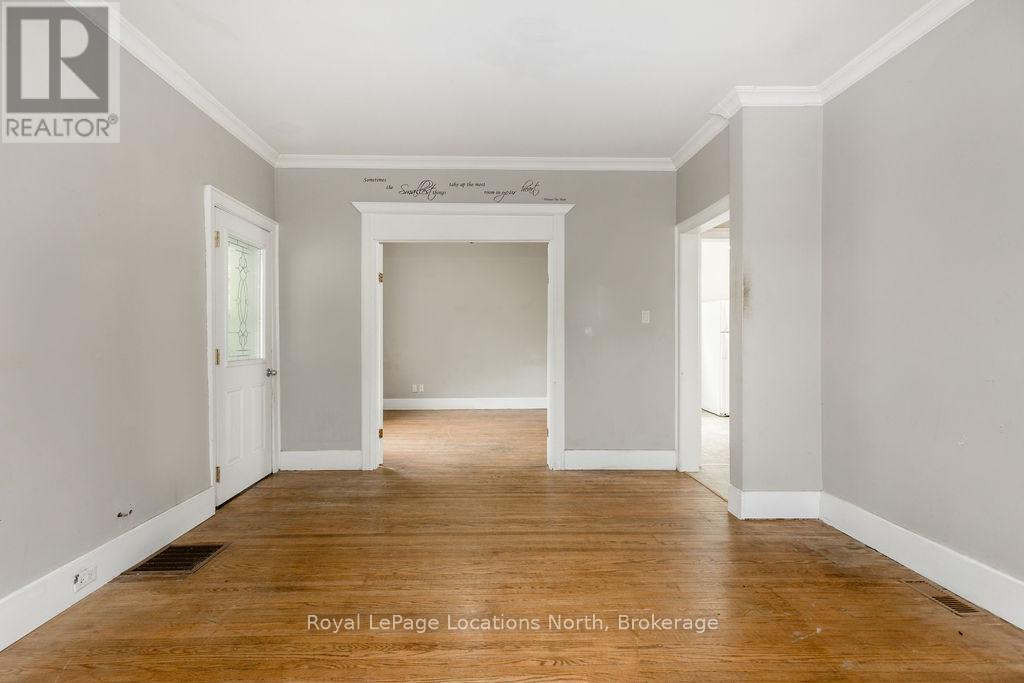 37 Ross Street, Barrie, Ontario  L4N 1G1 - Photo 20 - S12395575