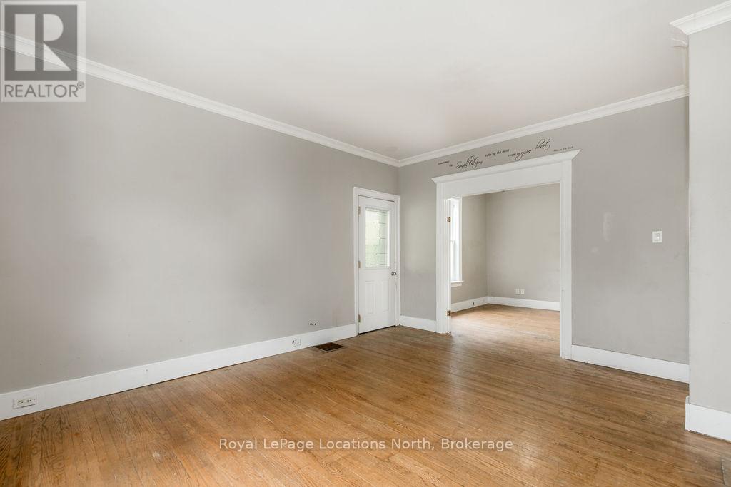37 Ross Street, Barrie, Ontario  L4N 1G1 - Photo 21 - S12395575