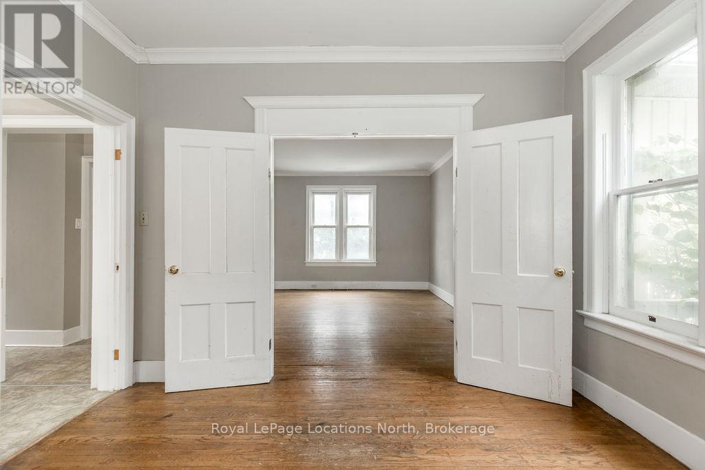 37 Ross Street, Barrie, Ontario  L4N 1G1 - Photo 25 - S12395575